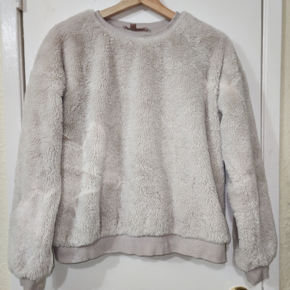 Philosophy Republic Clothing Gray Faux Fur sizeM Crew Neck Sweater Fuzzy Long - Picture 3 of 9